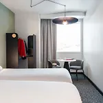 Hotel Ibis Centre 3*