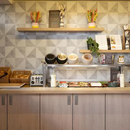 Отель Ibis Centre Лозанна