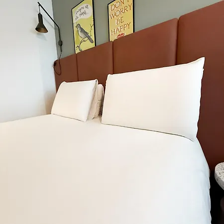 Ξενοδοχείο Ibis Centre 3*