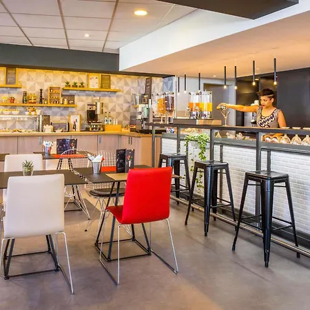 Ibis Centre Отель