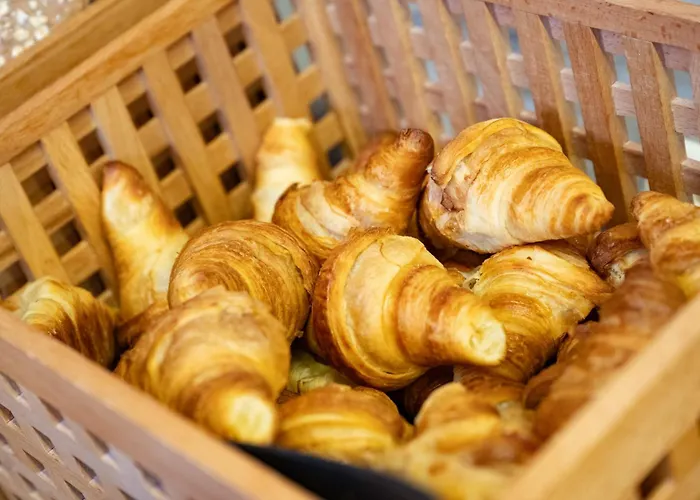 洛桑中心宜必思酒店