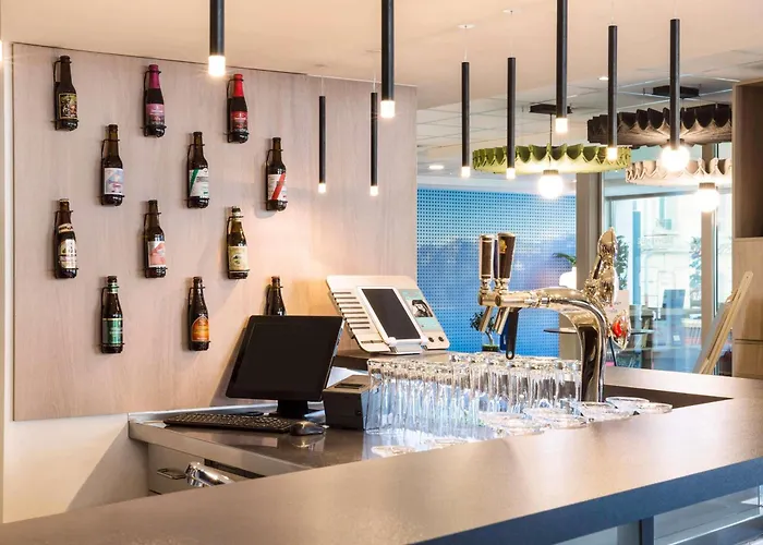 酒店 洛桑中心宜必思酒店