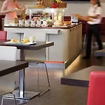 Ibis Centre Hotel