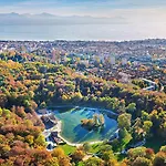 Ibis Centre Hotel