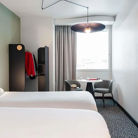 Hotel Ibis Centre 3*